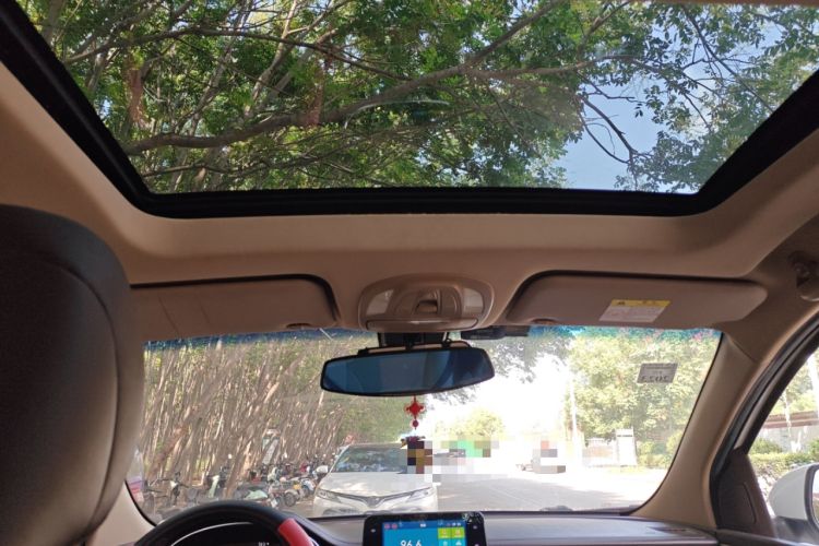 Used Baojun 730 2017 1.8L iAMT Prestige Version 7 Seats