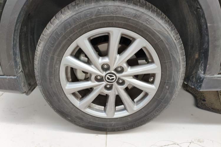 Used Mazda CX-5 2024 2.0L Automatic Two-Wheel Drive Comfort Version Left Front Wheel Hub