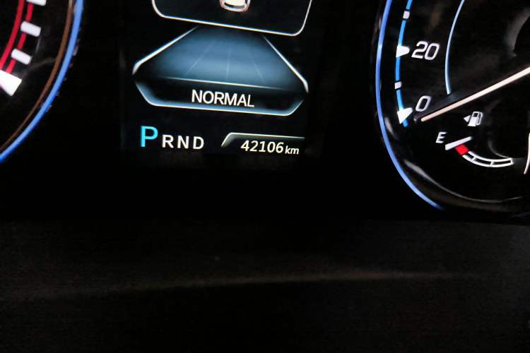 Used CHANGAN CS95 2017 2.0T Two-Wheel Drive Zhitu Edition