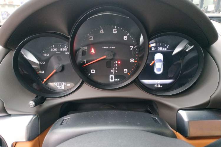 Used Porsche Cayman 2013 Cayman 2.7L Instrument Cluster