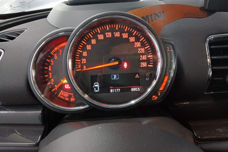 Used MINI Clubman 2016 Revised Version 1.5T COOPER Connoisseur Edition