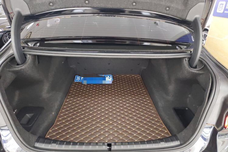 Used BMW 5 Series 2022 Restyled 530Li Leading Edition M Sport Package Trunk