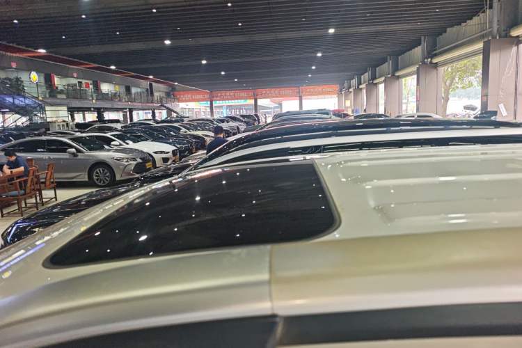 Used GAC Trumpchi GS8 2017 320T Two-Wheel Drive Luxury Edition (7 Seats)
