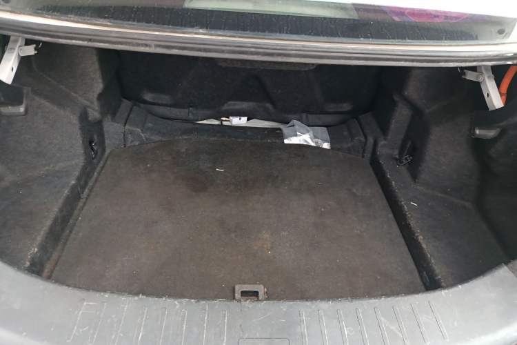 Used BYD Qin New Energy 2017 1.5T Luxury Model Trunk