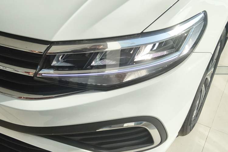 Used Volkswagen Bora 2025 Facelifted 200TSI DSG Yuexing Navigation Edition
