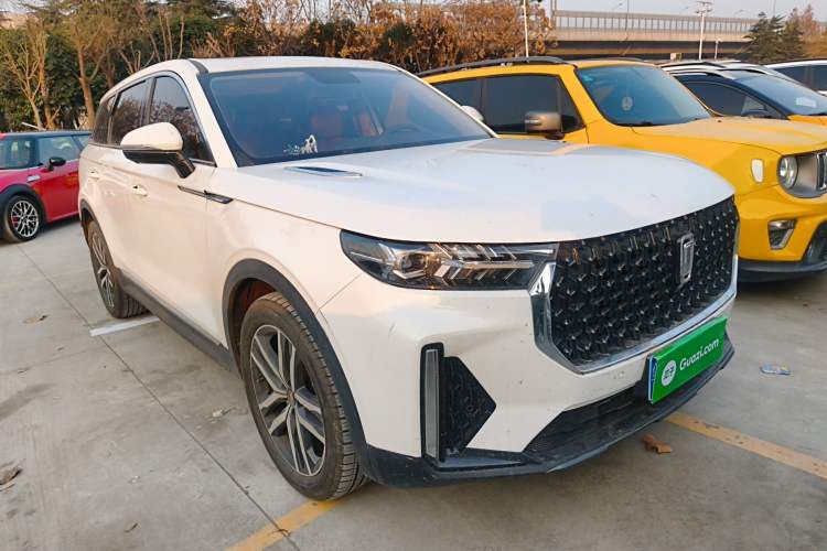 Used Bestune T99 2022 20TD Automatic Sport Premium Edition Front Right 45 Deg