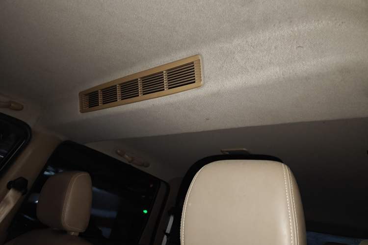 Used Wuling Hongguang 2014 1.5L S Comfort Model