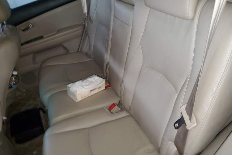 Used BYD S6 2012 2.4L Automatic Luxury Edition Left Rear Seat