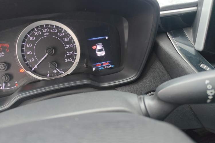 Used Toyota Levin 2019 185T CVT Luxury Edition China VI Standard