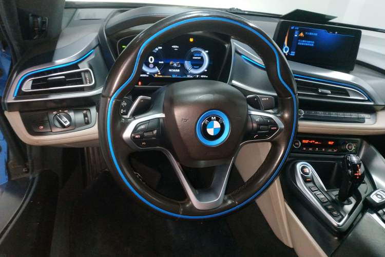 Used BMW i8 2014 Standard Model

