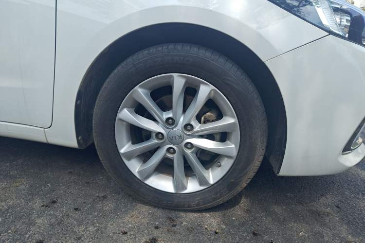 Used Kia K3 2016 1.6L Automatic GLS
