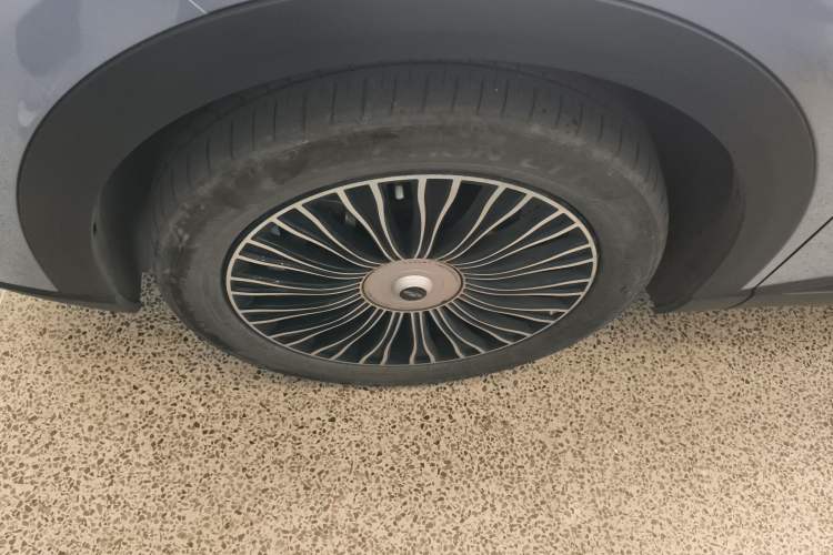 Used Chery Fengyun T9 2024 120 Long-Range Flagship Version 7 Seats Ternary Lithium
