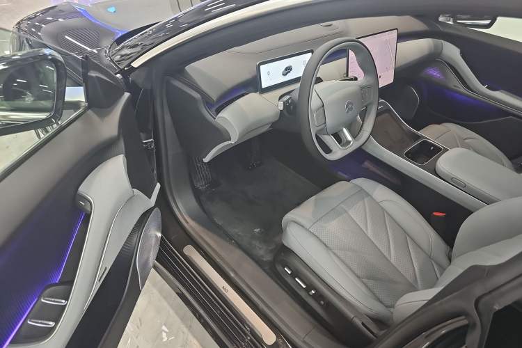 Used Nio ET5T 2025 75 kWh Touring Driver Seat