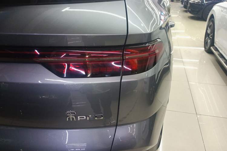 Used BYD Song Pro New Energy 2024 HONOR Edition DM-i 71KM Navigation Model Exterior 3