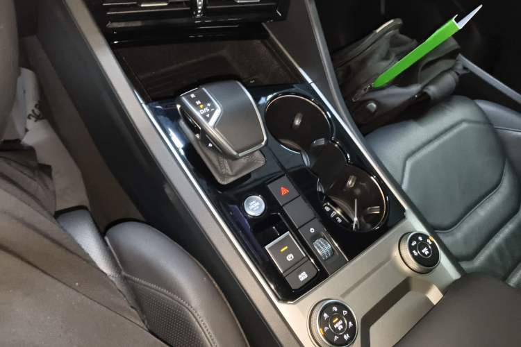 Used Volkswagen Touareg 2019 3.0 TSI RuiFeng Edition China VI Standard
