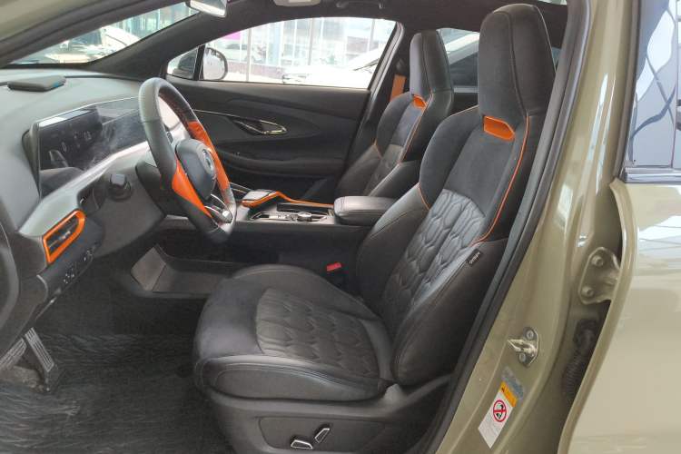 Used CHANGAN UNI-T 2022 1.5T Sport Edition Premium Version Left Front Seat