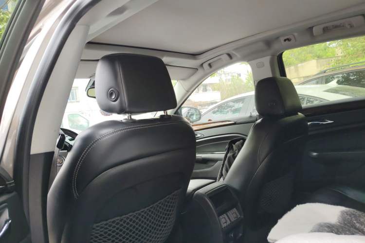 Used Cadillac SRX 2012 3.0L Leading Model
