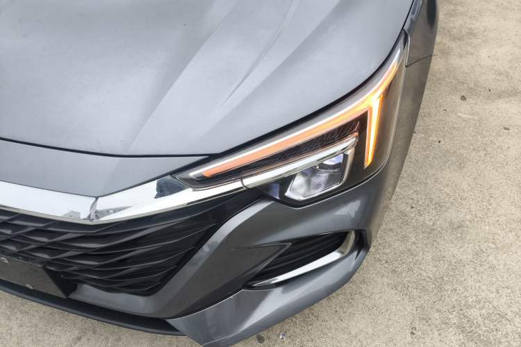 Used Roewe i6 MAX New Energy 2021 EV 500 Skyroof Deluxe Edition