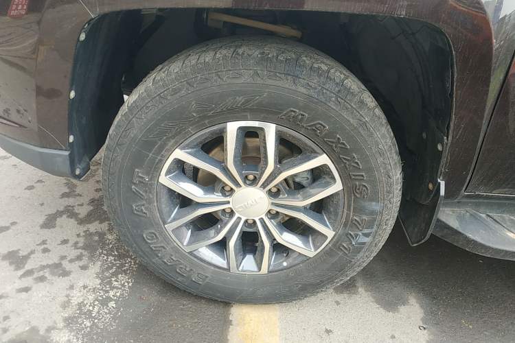 Used JMC Yuhu 7 2020 2.0T Diesel Manual 4x4 Comfort Edition Short Wheelbase China VI Emission Standard JX4D20A6L