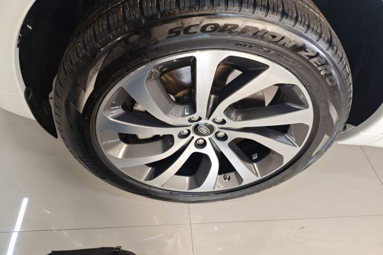 Used Land Rover Discovery Sport 2020 249 PS R-Dynamic Performance Edition