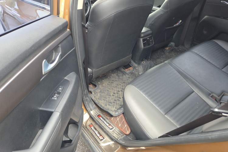 Used Kia Sportage R 2018 2.0L Automatic Smart Luxury Version China V Standard