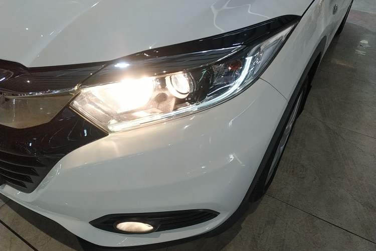 Used Honda Vezel 2020 1.5L CVT Elite Edition
