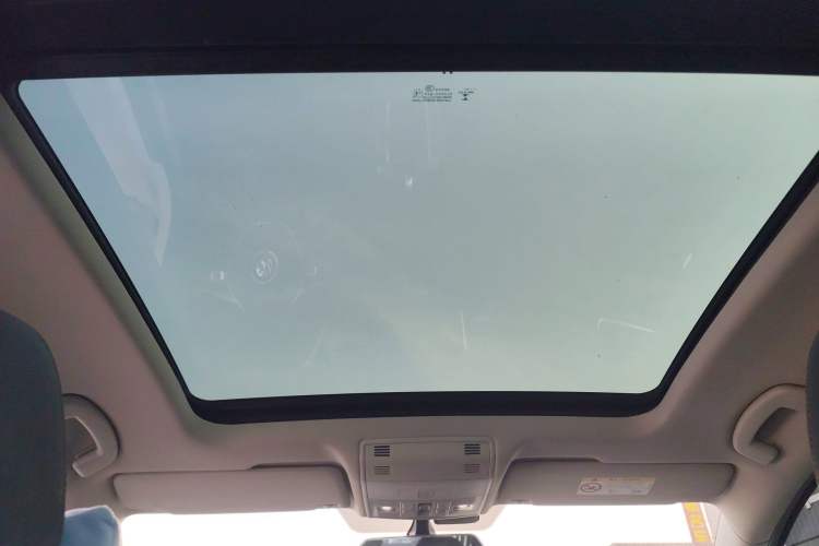 Used Volkswagen Golf Sportsvan 2016 230TSI Automatic Luxury Version Headliner