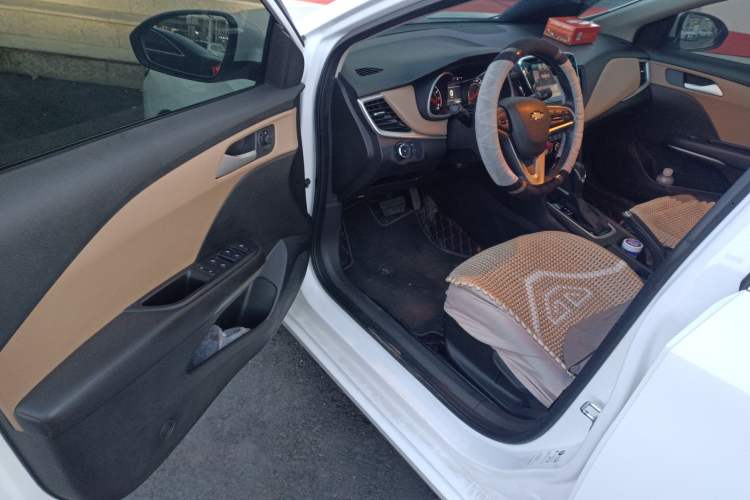 Used Chevrolet Monza 2020 320 Automatic Enjoyment Edition