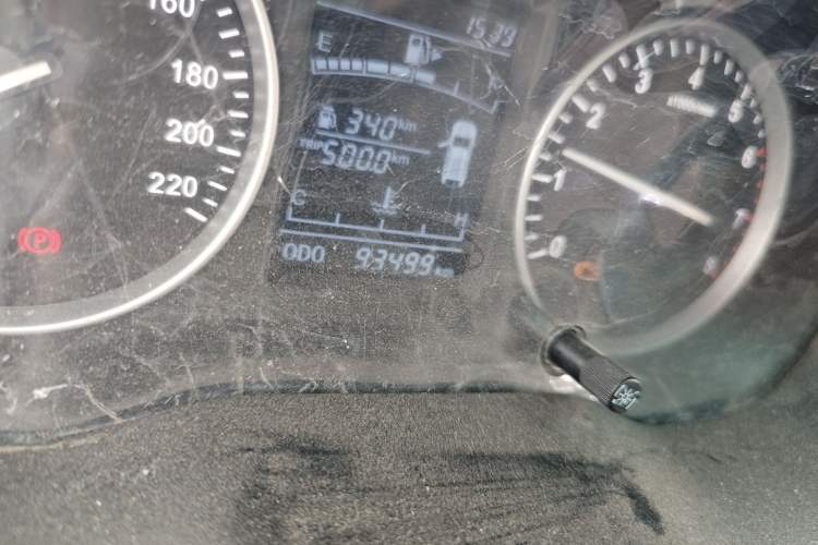 Used SWM X7 2020 2.0L Manual Elite Version 7 Seats
