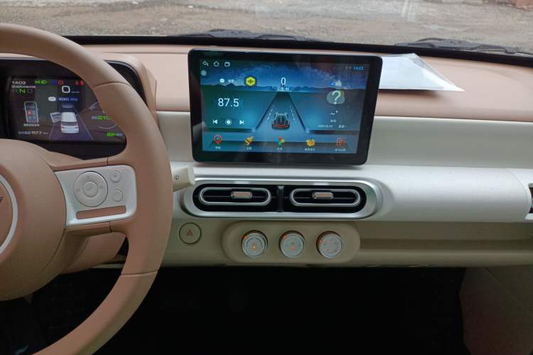 Used Wuling Hongguang MINIEV 2024 3rd Generation 215km Youth Edition