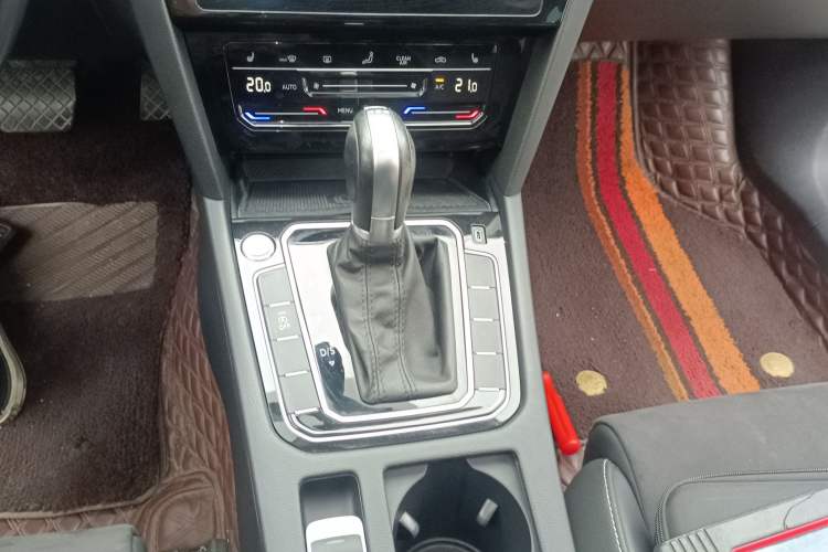 Used Volkswagen Magotan 2020 330TSI DSG Luxury Edition
