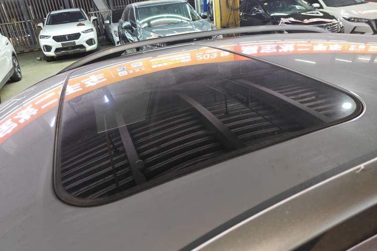 Used Venucia T90 2017 2.0L CVT Smart Edition