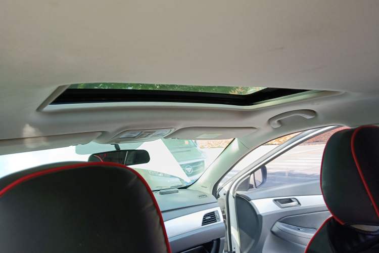 Used BAIC Senova X55 2016 1.5T CVT Comfort Version Headliner