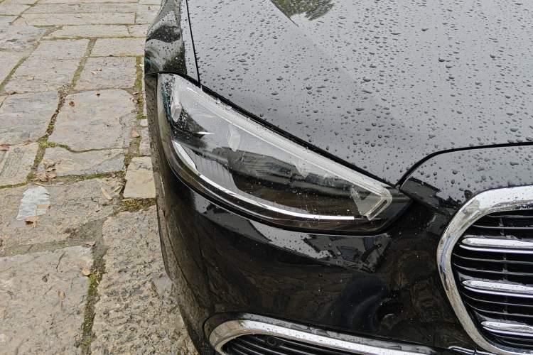 Used Mercedes-Benz S-Class 2021 S 400 L Business Model Right Front Headlight