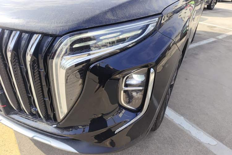 Used Hongqi HS7 PHEV 2024 2.0T PHEV Four-Wheel Drive Flagship Edition 6 Seats