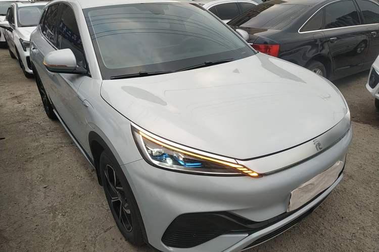 Used BYD Yuan PLUS 2024 Honor Edition 430KM Leading Model Front Right 45 Deg