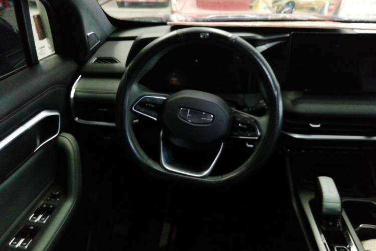 Used Geely Auto Haoyue L 2023 2.0T DCT Prestige Edition