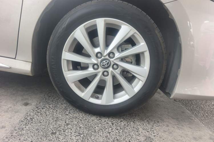 Used Toyota Camry 2023 2.0G Luxury Edition Right Front Wheel Hub