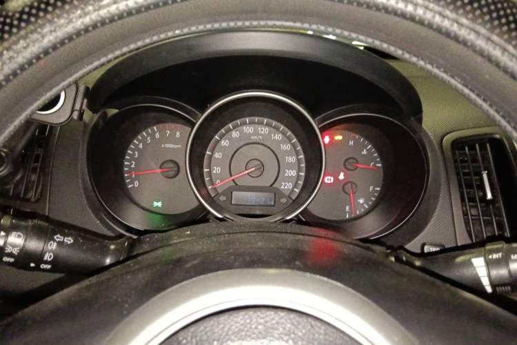 Used Kia Forte 2014 1.6L MT GL