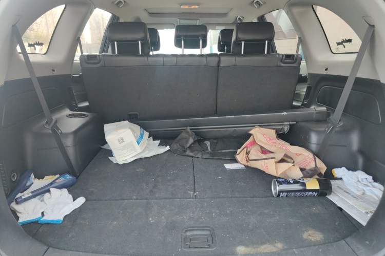 Used Chevrolet Captiva 2015 2.4L 4x4 Flagship Edition 7-Seater
