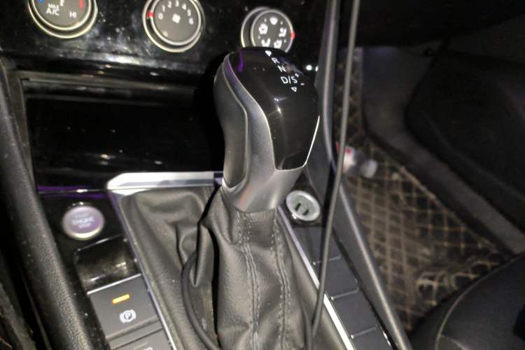 Used Volkswagen Sagitar 2021 200TSI DSG Excellence Edition