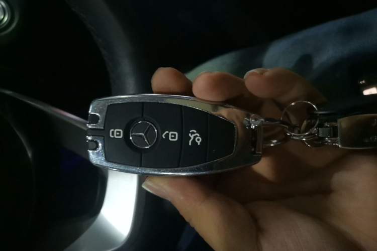 Used Mercedes-Benz C-Class 2021 C 200 L Fashion Edition Sport Version Vehicle Key