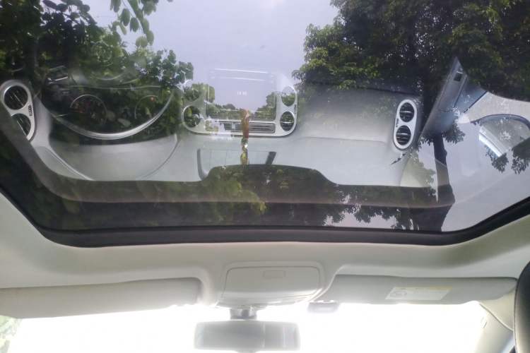 Used Volkswagen Tiguan L 2015 1.8TSI Automatic All-Wheel-Drive Luxury Model
