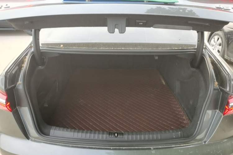 Used Audi A6L 2021 40 TFSI Luxury Dynamic Edition Trunk