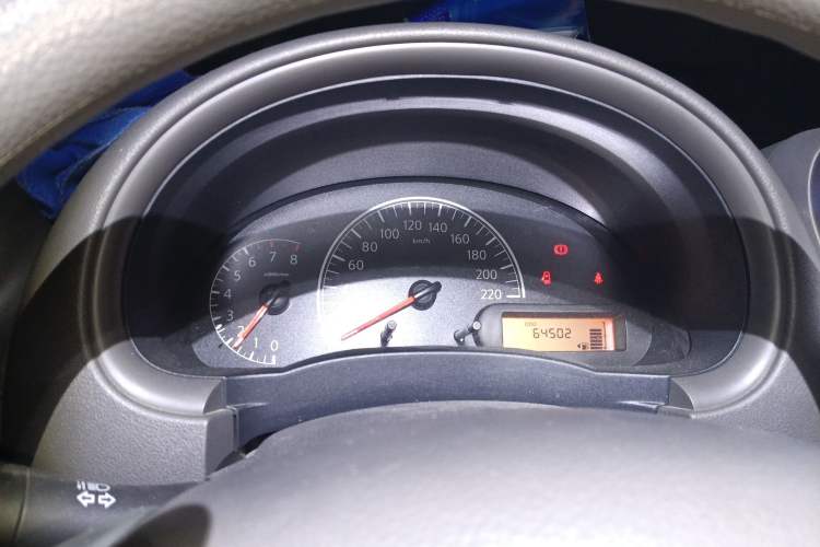 Used Nissan Sunny 2015 1.5XE Manual Comfort Edition