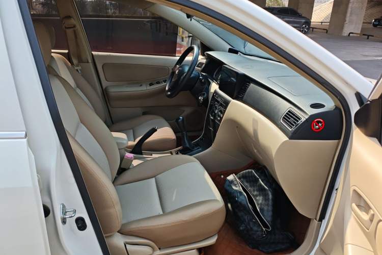 Used Toyota Corolla EX 2013 1.6L Manual Value Edition
