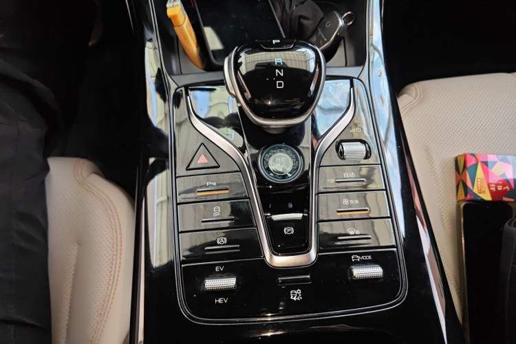 Used BYD Qin PLUS 2023 Champion Edition DM-i 55KM Leading Model