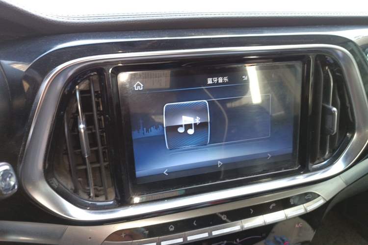 Used JETOUR X90 2019 1.5T Manual Smart Enjoyment Model 6 Seats China V Emission Standard