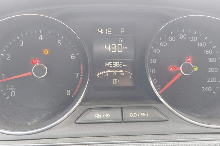 Used Volkswagen Lavida 2017 1.6L Automatic Comfort Edition
