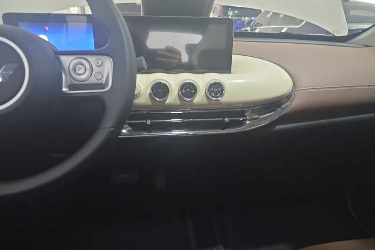 Used Wuling Bingo 2024 333 km Enjoyment Version